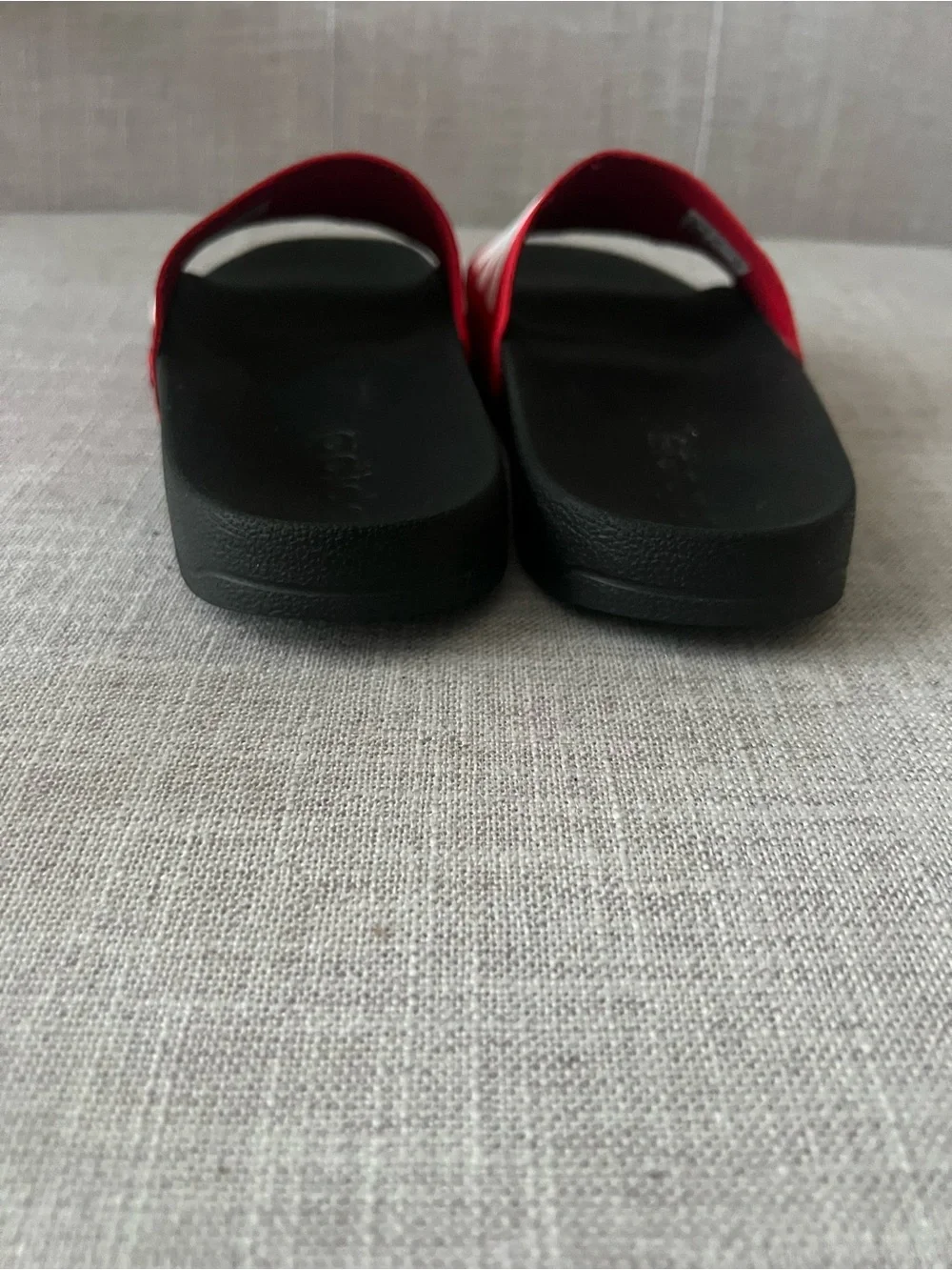 adidas Kids red/white stripe summer logo Slide Sandals, size 3